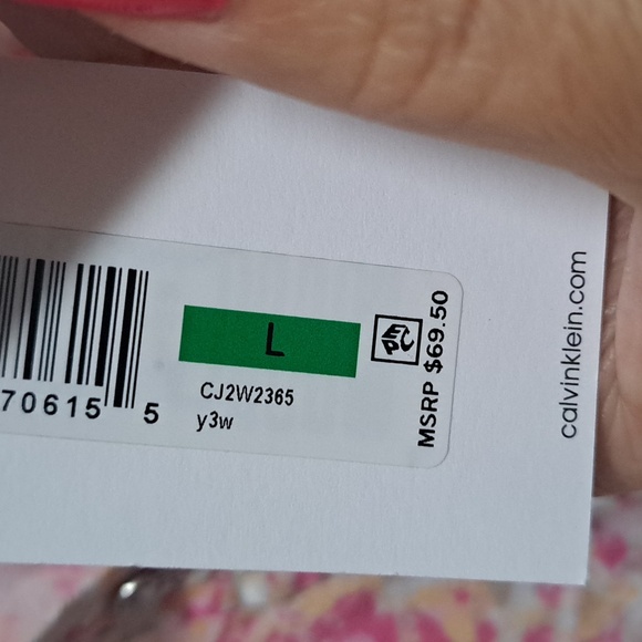 Calvin Klein Pink Snakeprint Short Sleeve Button-Up Top.  Size Large NWT - Picture 9 of 10